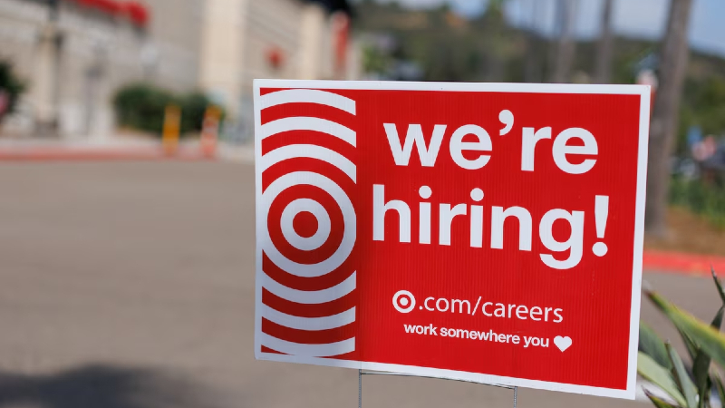 Vị trí tuyển dụng tại Mỹ tăng nhẹ sau cú bứt phá tháng 9; số lao động tự nghỉ việc giảm